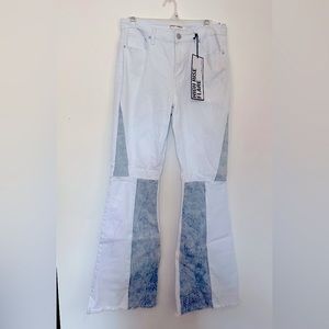 Flare Jean white and blue SIZE 9